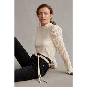 Anthropologie Maeve Women’s Top Size Small Ivory Ruched Lace Sleeves